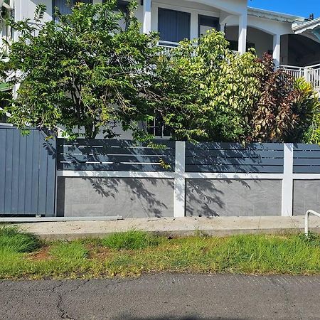 Au Coin Du Phare Apartment Goyave Exterior photo